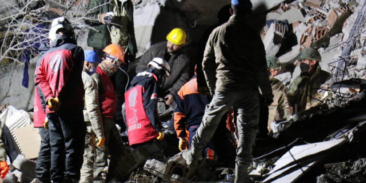 Malatya depreminde can kaybı ikiye yükseldi!