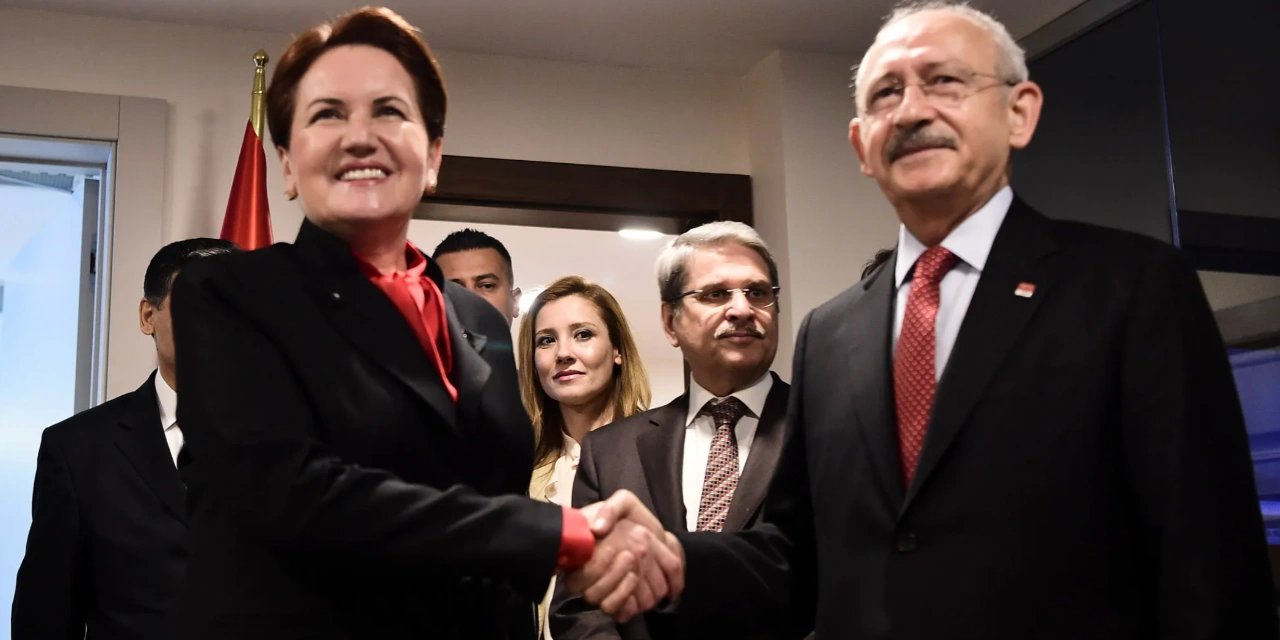 Fehmi Koru, kulislerde konuşulan 'en az şaşırtıcı seçeneği' anlattı: Sürprize yine de açık olmak lazım