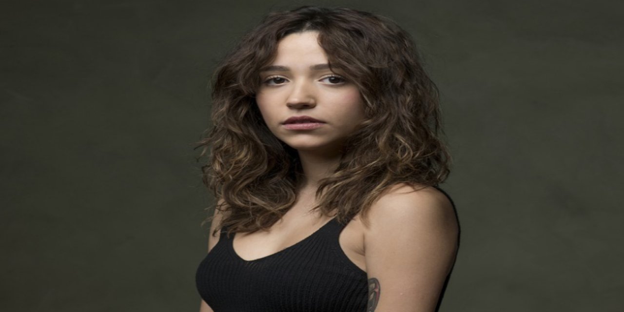 Zeynep Bastık’a ‘alkollü içecek reklamı’ cezası: 10 milyon izlenmeli video yayından kaldırıldı