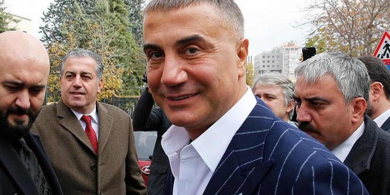 Sedat Peker'den peş peşe Yılmaz Özdil retweetleri