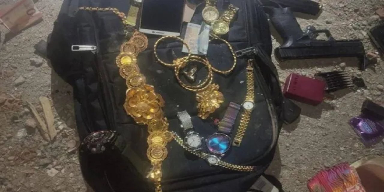 Deprem bölgesinde bir komiser yardımcısı ve bekçi ziynet eşyasıyla yakalandı!
