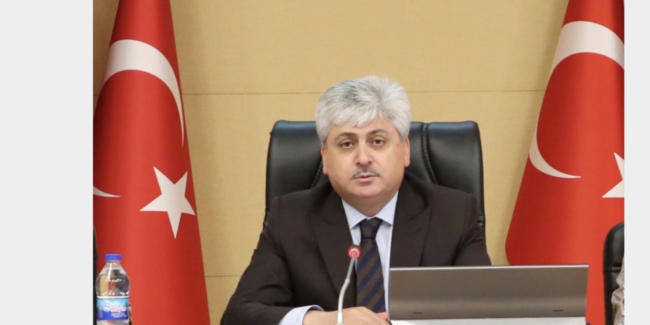 Hatay Valisi Rahmi Doğan, milletvekili 'aday adaylığı' için istifa etti