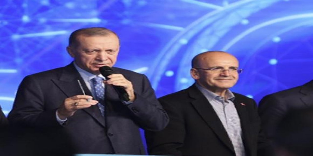 Ertuğrul Özkök yazdı: Herkesin bildiği sır: Dün gece AKP genel merkezinde “çifte imza” gündeme geldi mi?