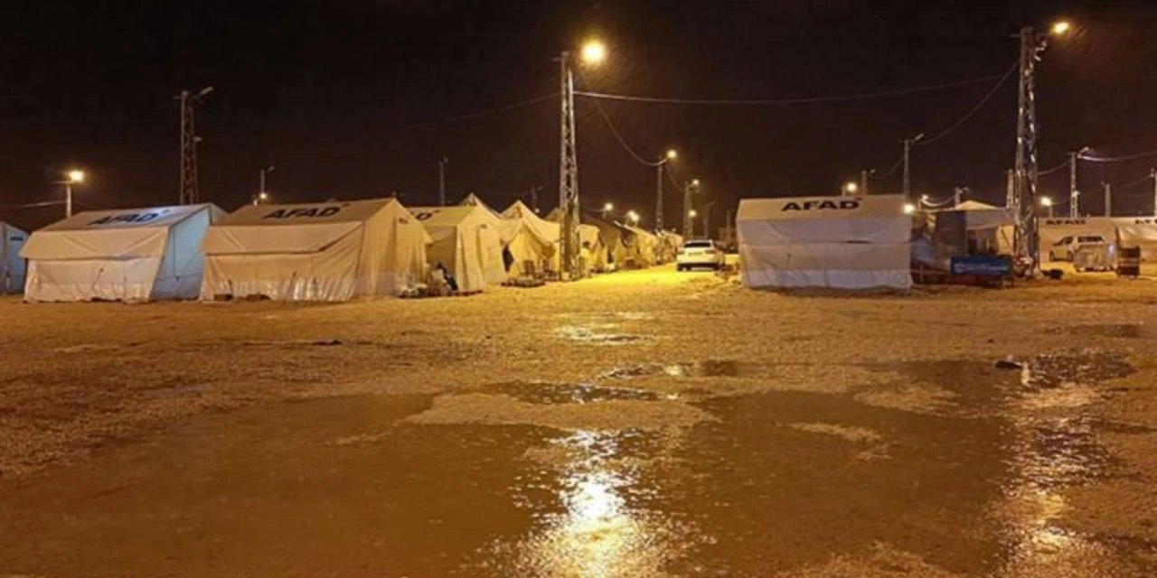 Meteoroloji'den deprem bölgesi için kuvvetli yağış uyarısı