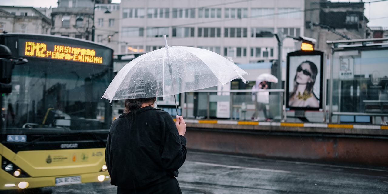 Meteoroloji uyardı: Hava sıcaklığı 8 - 15 derece birden düşecek