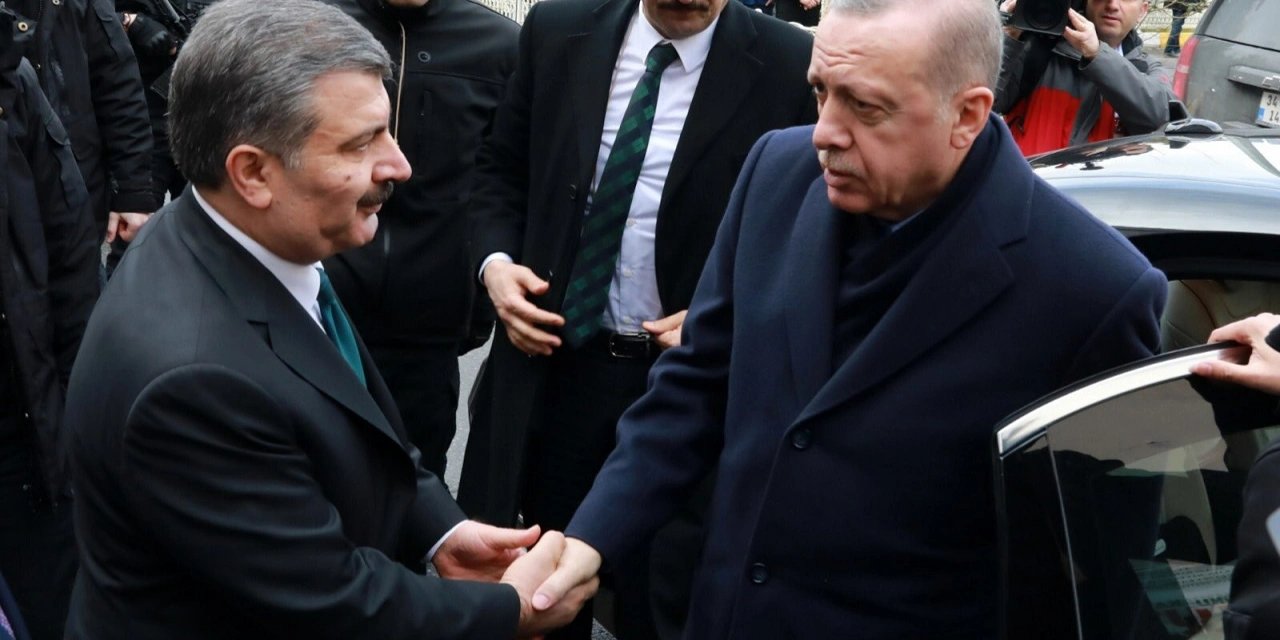 Fahrettin Koca 'affını' istedi iddiası: 'Kısa süre önce Erdoğan'la gizlice görüştüler'