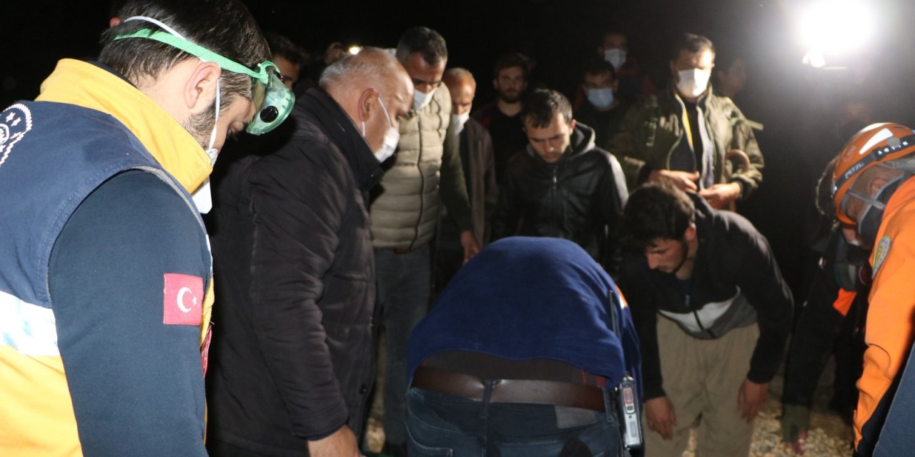 Hakkari'de odun toplamaya giden kişinin uçurumdan düşerek öldüğü anlaşıldı