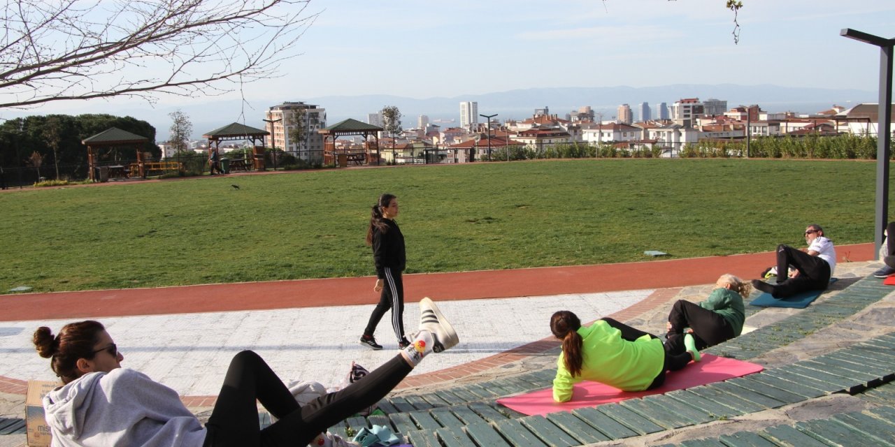 Kartal Belediyesi’nden 4 Farklı Noktada Sabah Sporu