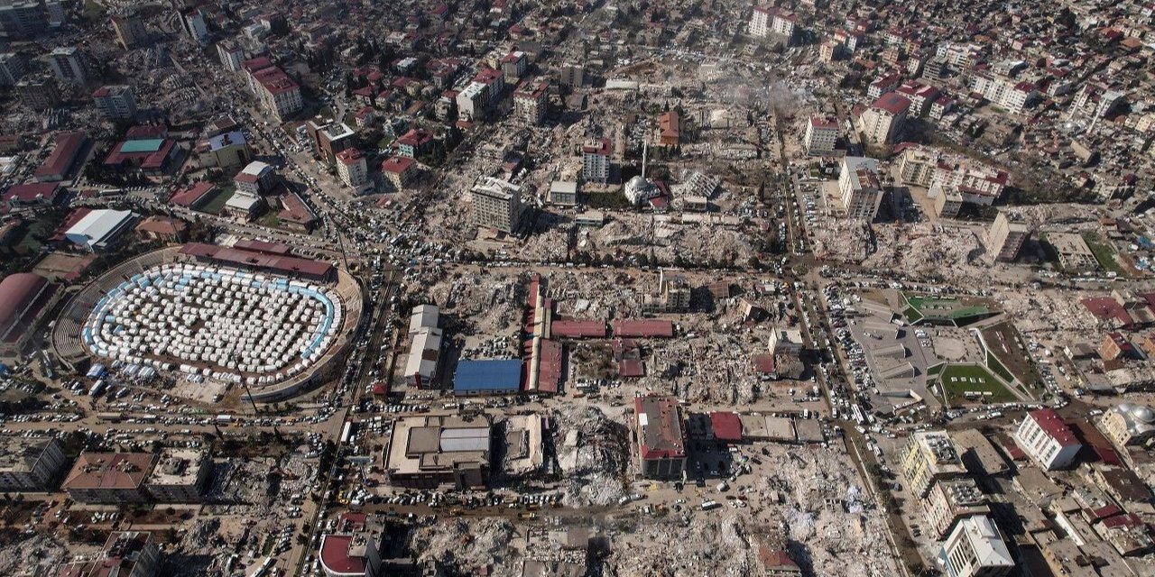 Deprem onlar için fırsat: Milyarlarca lira yine yandaşlara