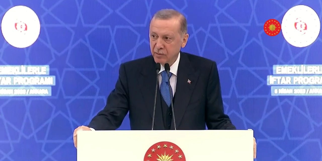 Erdoğan: 'Birileri emeklilerimizin maaşları ve ikramiyeleri üzerinden istismar siyaseti yürütüyor'