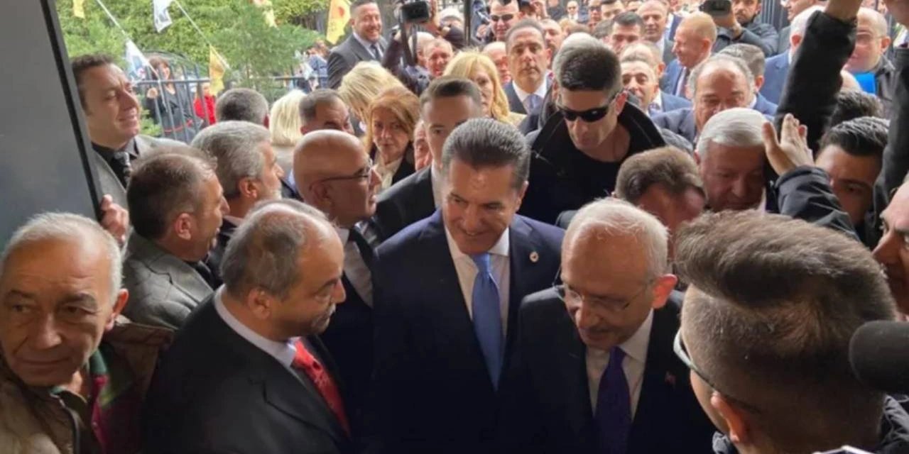 Türkiye Değişim Partisi'ne ziyaret: Kemal Kılıçdaroğlu-Mustafa Sarıgül görüşmesi başladı