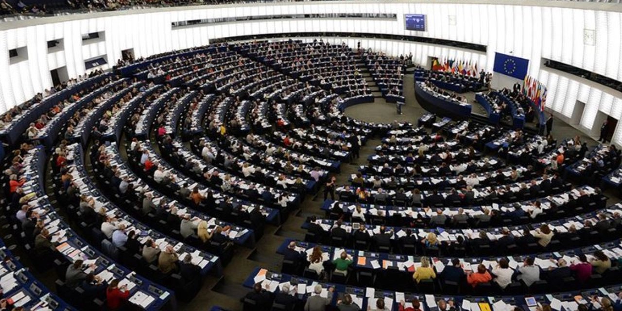 Avrupa Parlamentosu yolsuzluk davasında kilit isme tahliye