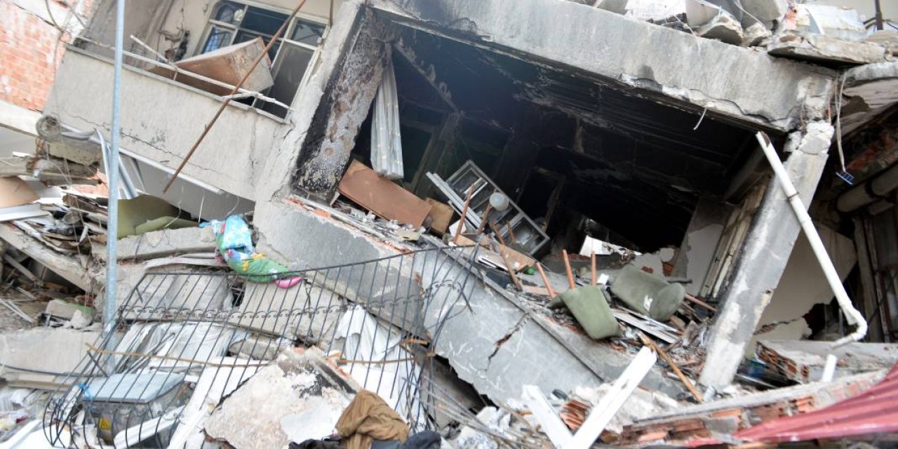 Yıkılan binalarda ucuz Suriye demiri kullanılmış