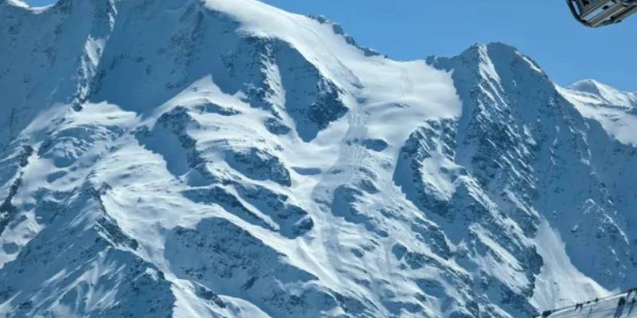 Fransız Alpleri'nde çığ faciası: 4 ölü, 2 kişi kayıp
