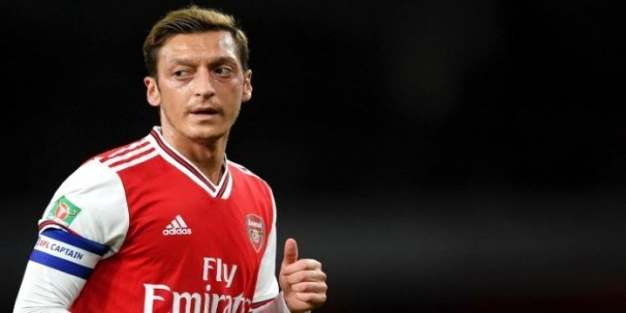Mesut Özil'den "İslamofobi" paylaşımı!