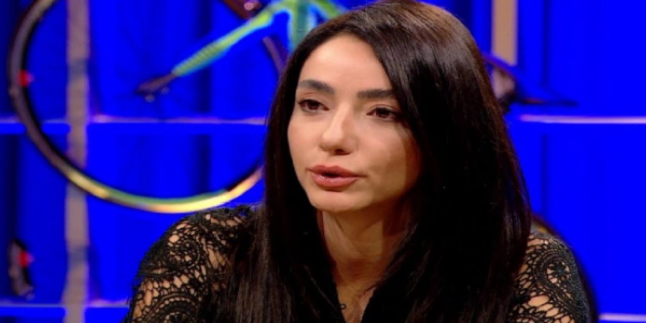 Ünlü şarkıcının babasıyla ilgili itirafı sosyal medyayı salladı! Tartışma yaratacak "ateizm" açıklaması!