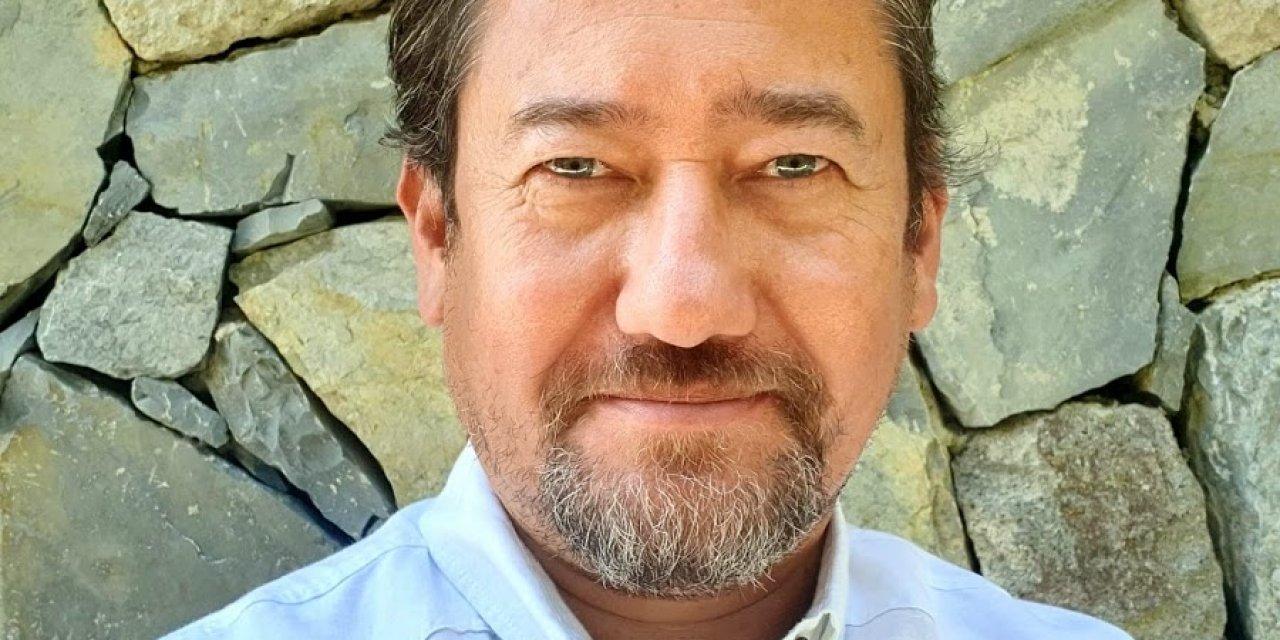 Gazeteci Serdar Akinan serbest bırakıldı