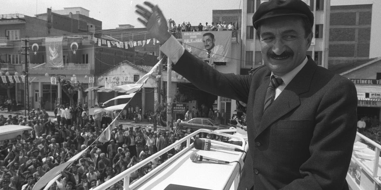 Mehmet Çetingüleç yazdı: Ecevit yaşasa kimi desteklerdi?