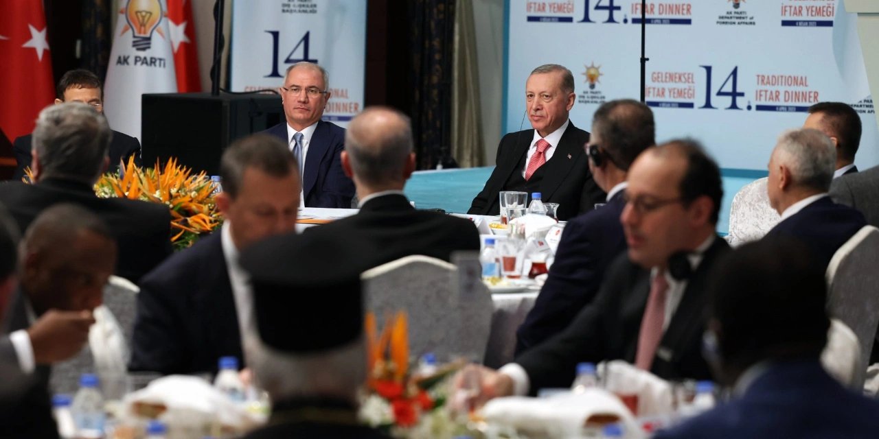 "Diplomatik raporlarda 'Erdoğan gidebilir' denilmeye başlandı"