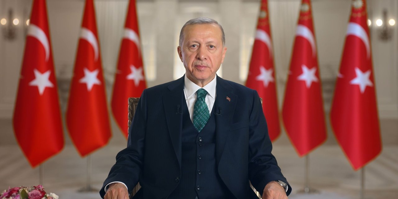 Cumhurbaşkanı Erdoğan: Mayıs’ta 45 bin sözleşmeli öğretmen ataması planlıyoruz