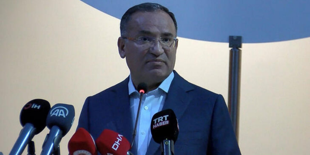 Bozdağ’dan ‘şampanya’ savunması: Bizim söylediğimizde ne var? Birleştiren bir dil kullanıyoruz