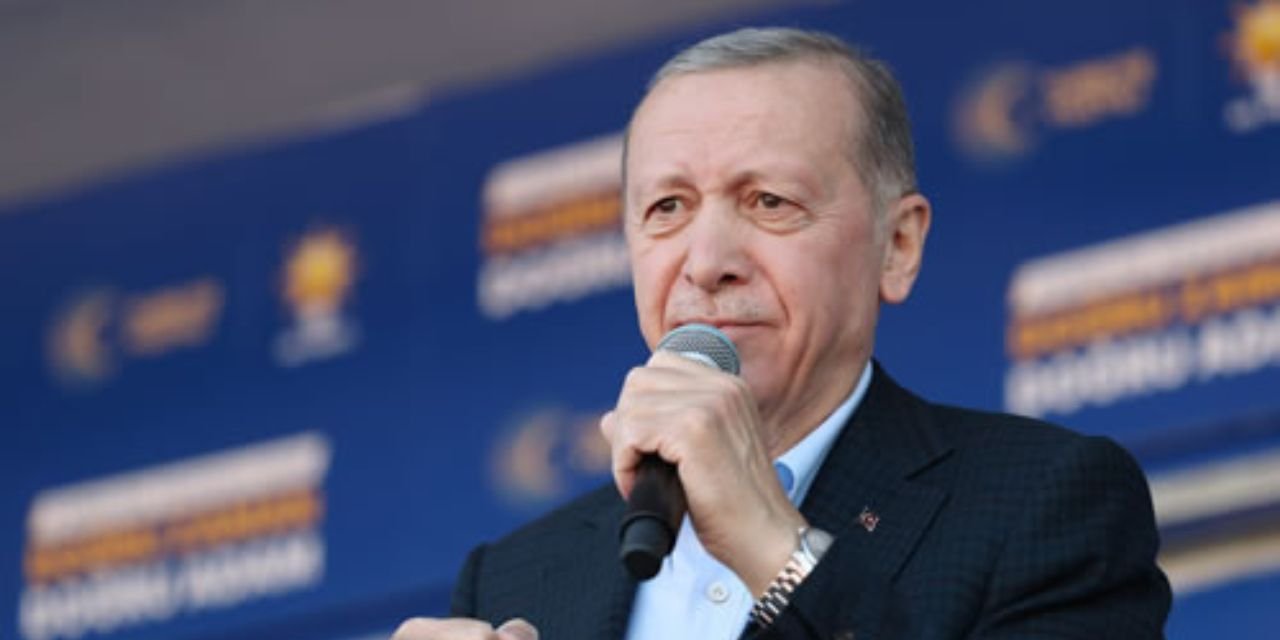 Bir dönem Erdoğan'ın en yakındaki isim 'Erdoğan’ın yüzü ne anlatıyor?' diye yazdı: Kadere teslimiyet' olarak okumayı yeğliyorum