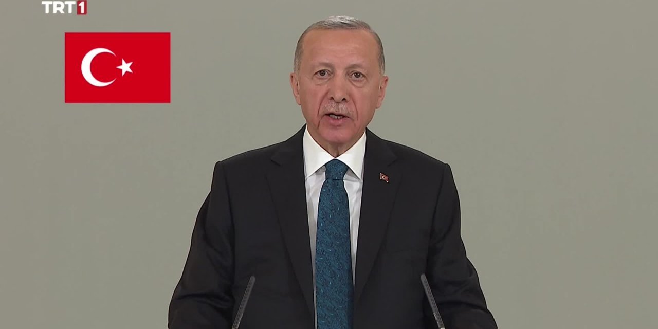 Erdoğan'ın TRT konuşması: Ülke yönetiminde 20 yılı devirmiş bir kardeşiniz olarak dünyevi hırsımın olmayacağını takdir edersiniz