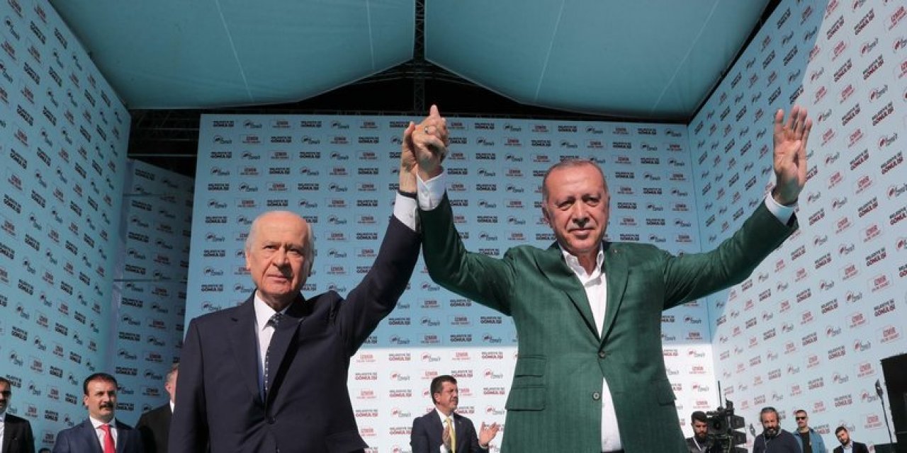 *Hukuk reformu yapacağız diyen Erdoğan, karşısında bu mafya düzeni devam edecek diyen ortağı. Millete düşense acı reçete! Babacan değerlendirdi