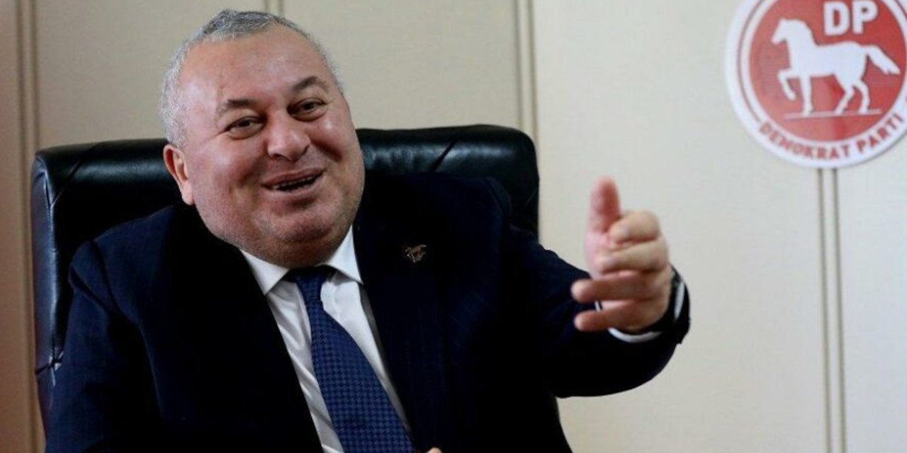 Cemal Enginyurt: Nefsine yenik düşenlere yazıklar olsun