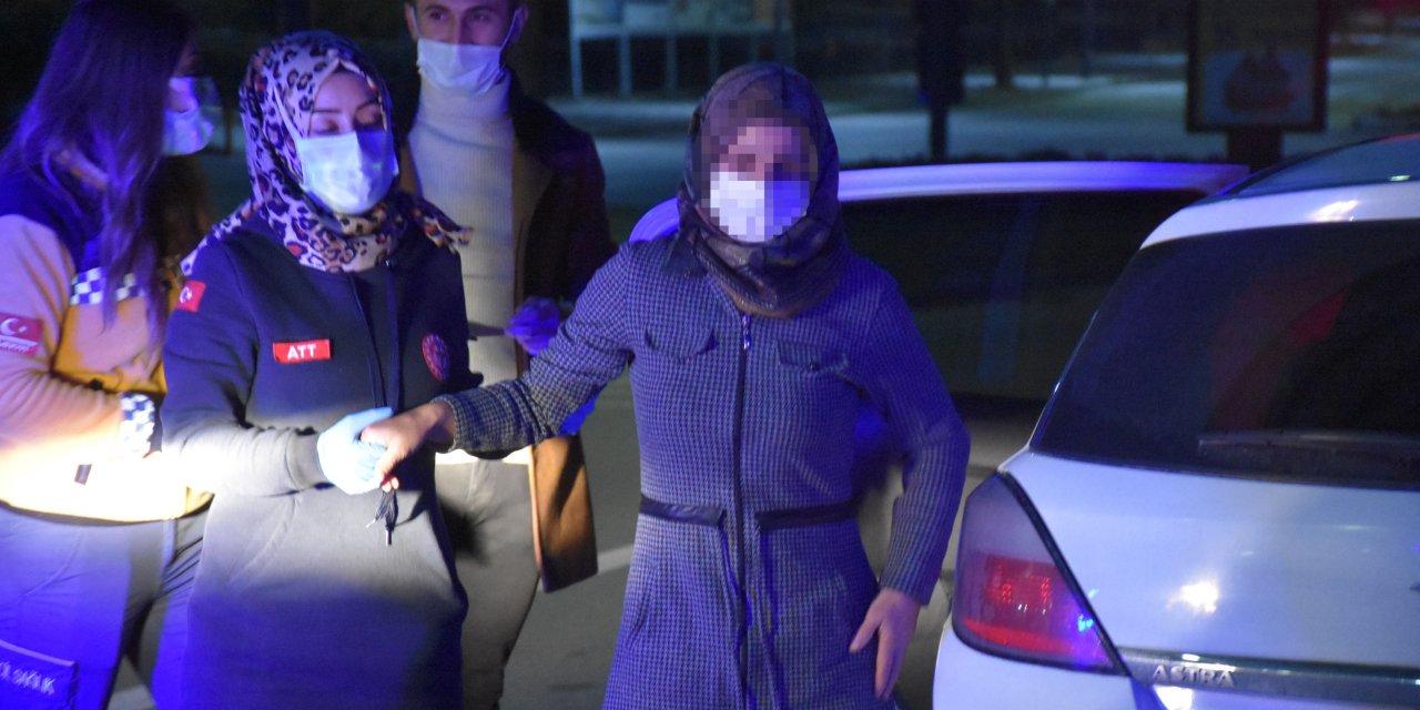Kornavirüs hastası annesini hastaneden eve özel aracıyla götürmek isteyince cezayı yedi
