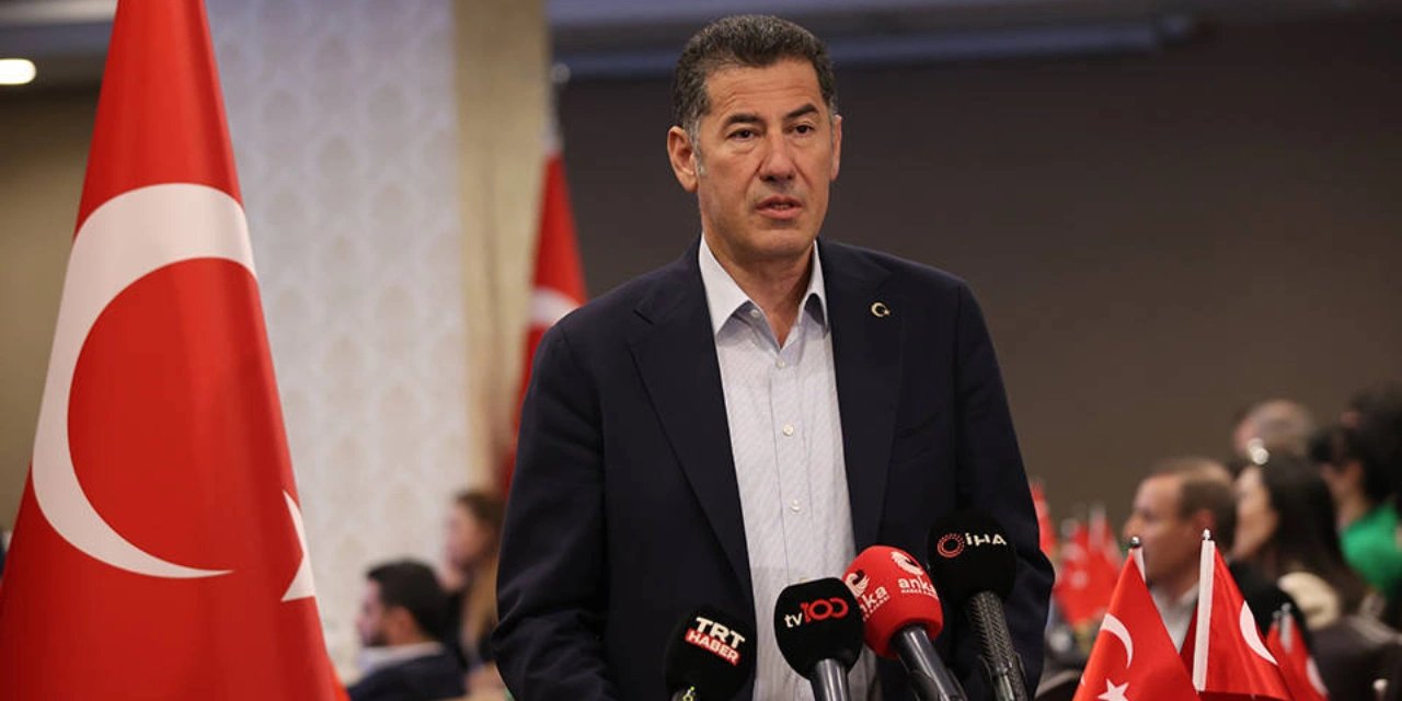 Davutoğlu ile birlikte Oğan'la görüşen Gelecek Partili Üstün, görüşmeyle ilgili detayları anlattı