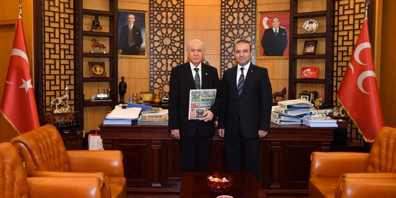 Bahçeli'nin danışmanından 'Meclis'te Hizbullah istemiyoruz' diyen Fenerbahçe taraftarına: Embesiller