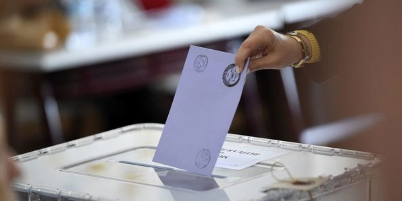 Oy ve Ötesi: Gönüllü sayısı 3'e katlandı, 200 bini aştı