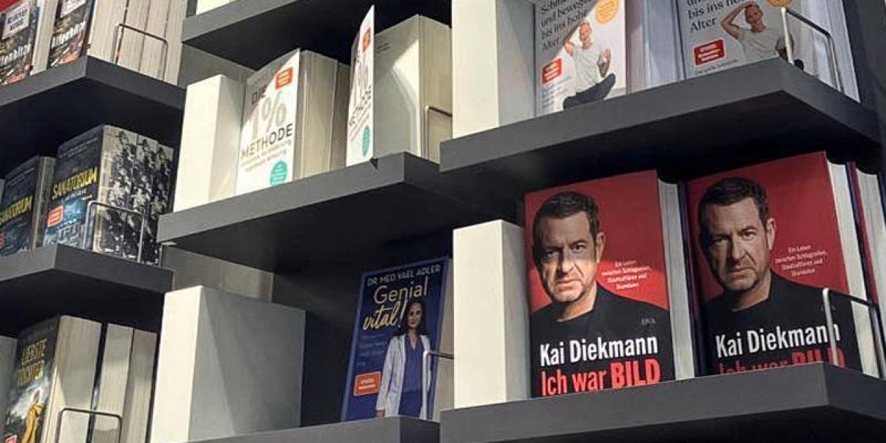 Ertuğrul Özkök: En güçlü genel yayın yönetmeni hangi başlıkla best seller oldu?