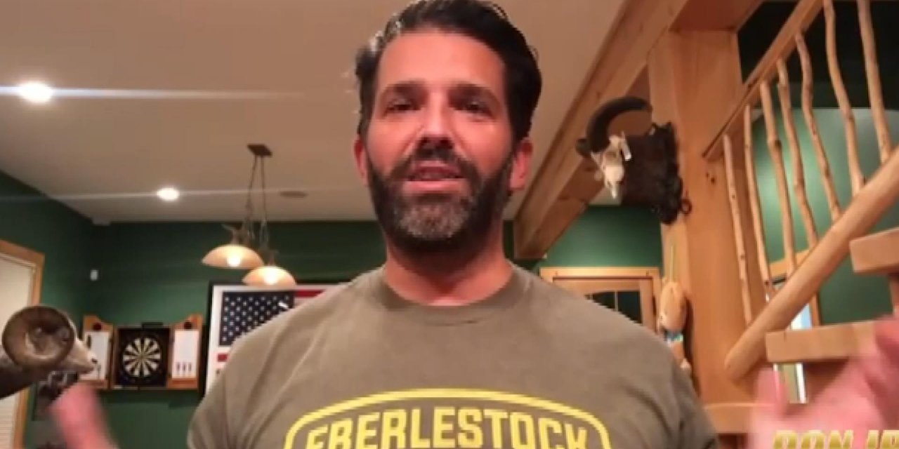 ABD Başkanı’nın oğlu Trump Jr karantinadaki zamanını silahlarını temizleyerek geçirecek