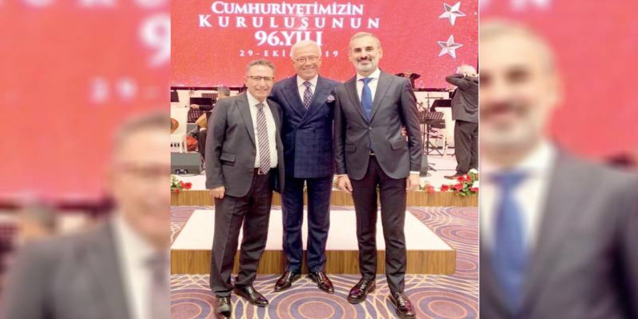 Ertuğrul Özkök yazdı: 96’ncı yılın bu üçlü karesi dün 100’üncü yılda Külliye’de niye yoktu?