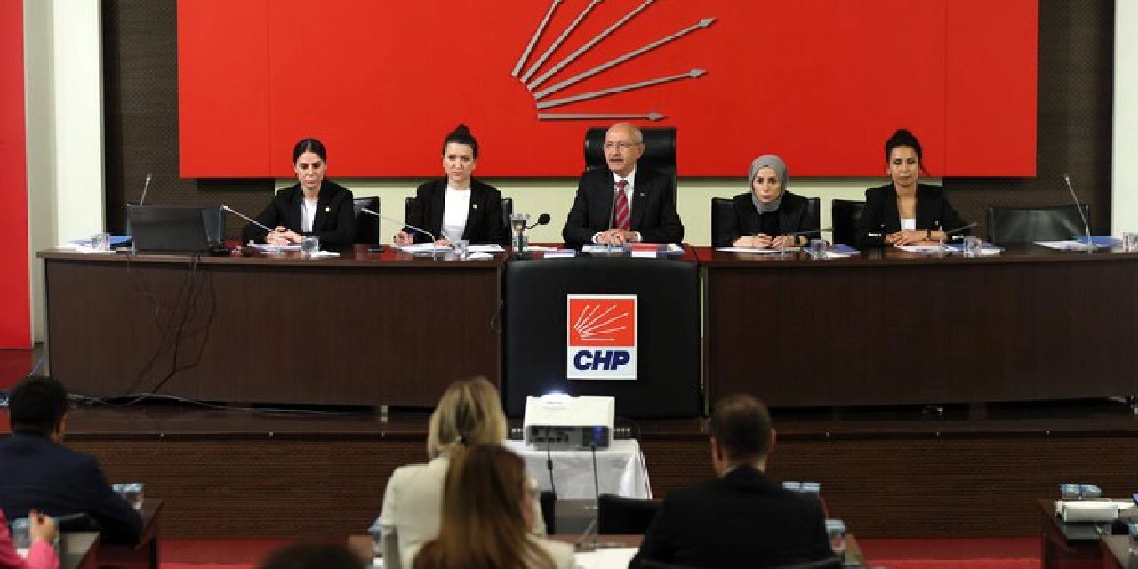 CHP MYK'sı son kez toplanıyor: Yeni A Takımı belli olacak
