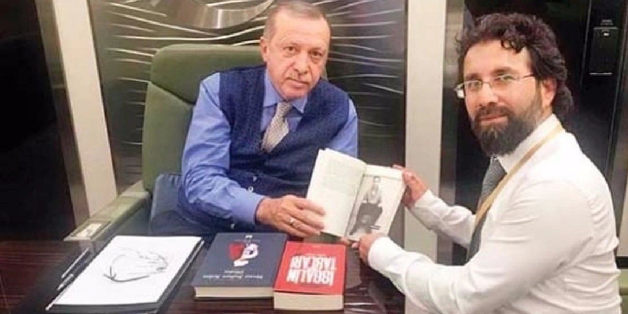 İktidara yakın yazar seçimlerin ardından ağzındaki baklayı çıkardı: "Geçmiş yüz yılın hesabını görüp, devri kapatmalıyız"