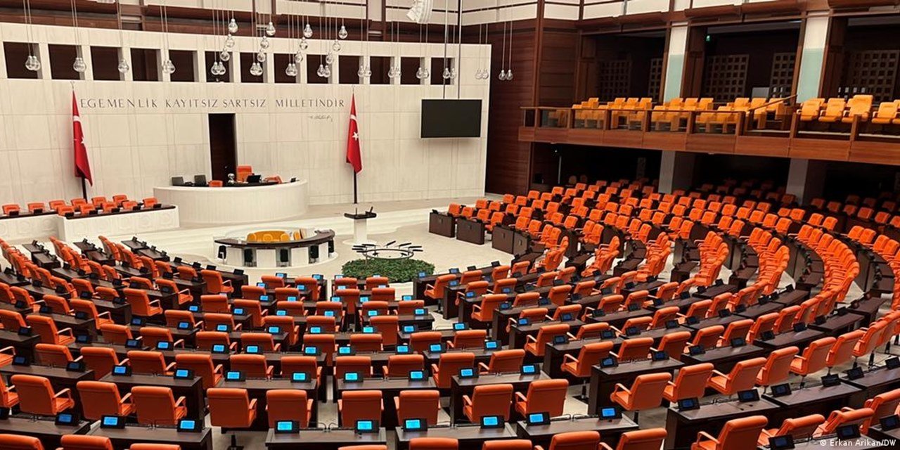 TBMM yeni başkanı seçmek için toplanacak