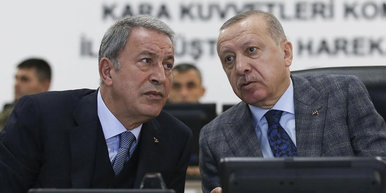 Kulis: Hulusi Akar, Erdoğan'a gösteremediği tepkiyi Özhaseki'ye göstermiş