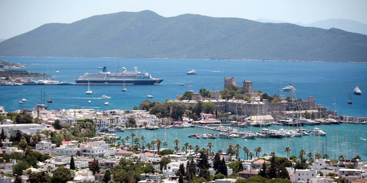 Bayramda otel fiyatları yüzde 100'ü aştı: Ultra her şey dahil otellerde hesap 200 bin TL’den başlıyor