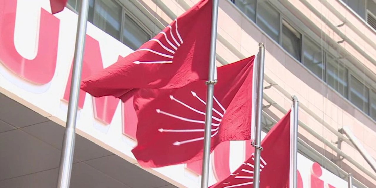 Seçimlere 9 ay kala CHP'li belediyelerin üzerinde dolaşan hayalet kim? 'Artık konuşacağım...'