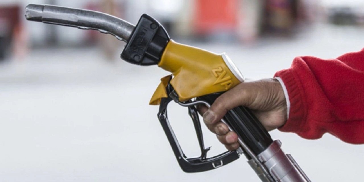 Motorine bu geceden itibaren büyük zam!