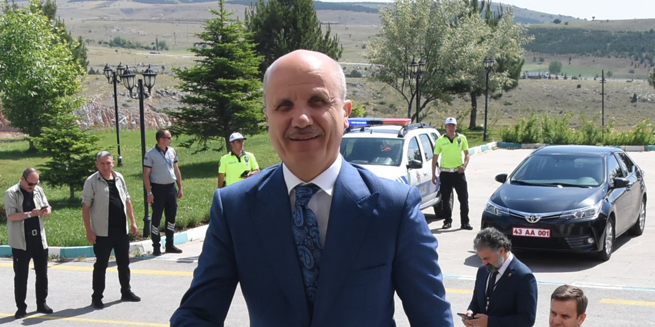 Bahçeli, 'üniversite sınavları kaldırılacak' sinyali vermişti, YÖK'ten açıklama geldi: Böyle bir çalışma yok