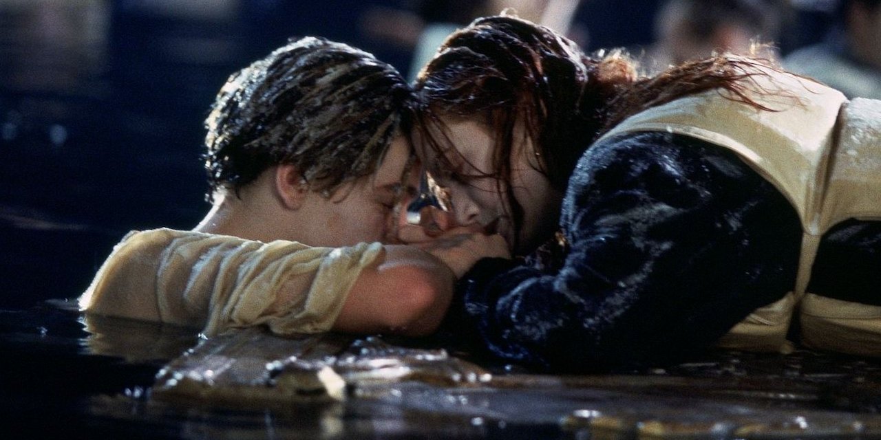 Titanik filminin yönetmeni James Cameron: Kemiklerime kadar ne olduğunu hissettim