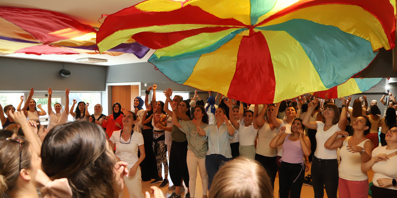 Kartal Belediyesi’nden Kreş Öğretmenlerine Eğlenceli Eğitim