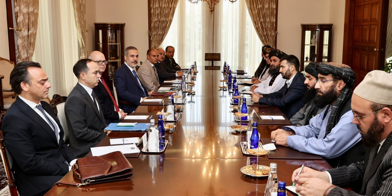 Hakan Fidan, Taliban heyetiyle bir araya geldi