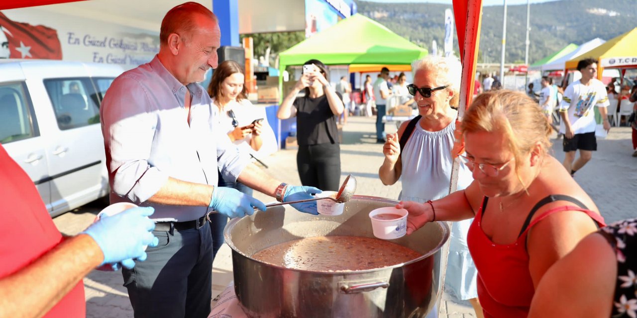 DİDİM BELEDİYESİ’NDEN AKBÜK’TE AŞURE HAYRI