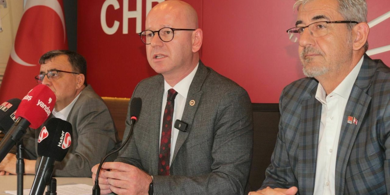 Serkan Sarı: Fahrettin Koca, kan satışı iddialarına ilişkin halka inandırıcı açıklamalar yapmalı