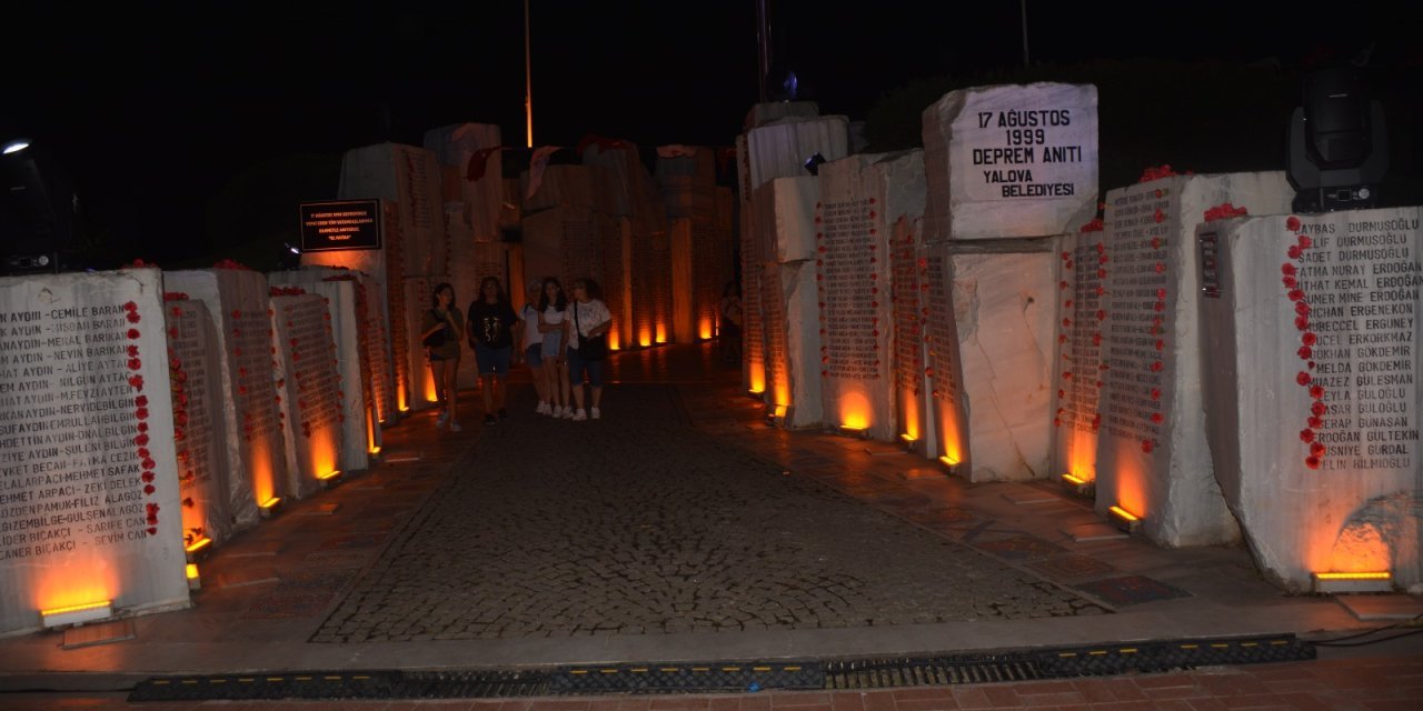 17 Ağustos depreminin 24. yılı: Yalova'da anma düzenlendi